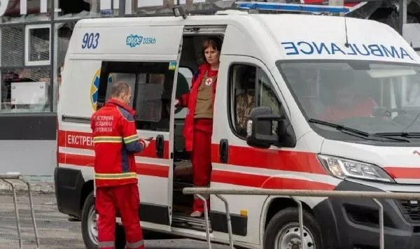 Вибухи у Печенігах: внаслідок ракетного удару РФ загинули 10 людей, є поранені